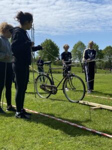 Kursister står klar med Cyklen