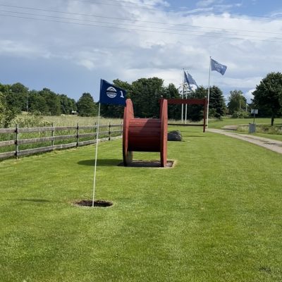 Hul nr. 14 på fodboldgolfbanen Hul nr. 1 på fodboldgolfbanen